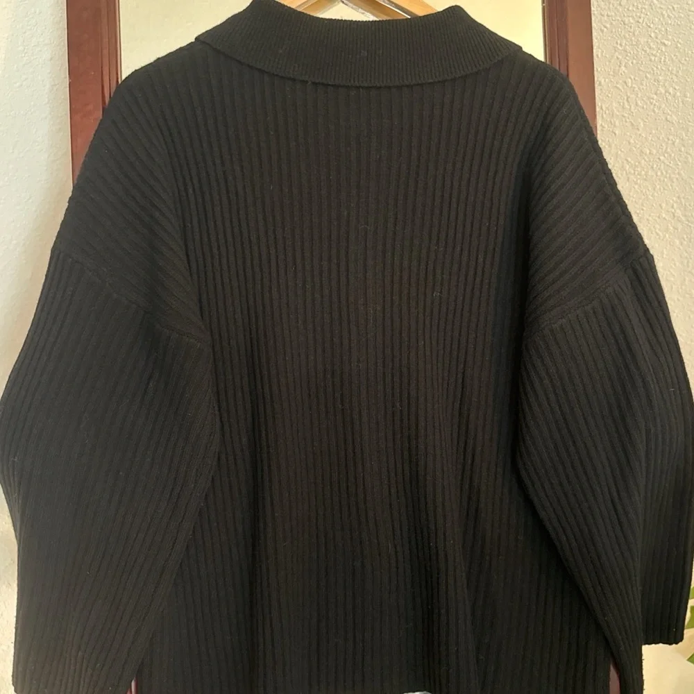Sisterhood Clio Cardigan 100% Merino Wool Minimalist Chic - Picture 10 of 10